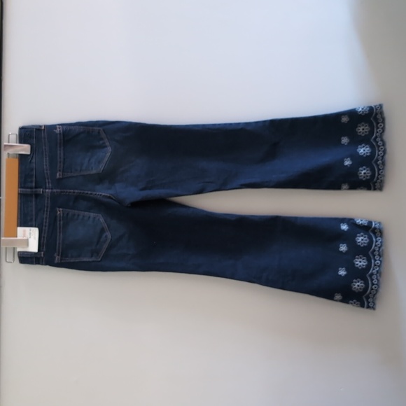 VIGOSS | Girl's Dark Wash Phoenix Flare High-Rise Slim Fit Floral Jeans - Picture 4 of 5